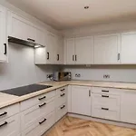 Moorland Retreat - Ideal For Open Air Theatre *